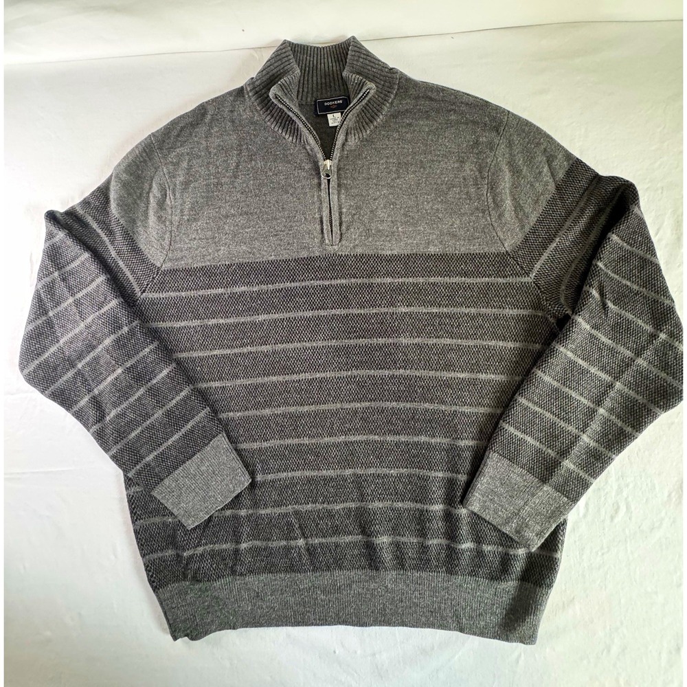 Dockers Men's Gray Striped Knit 1/4 Zip Mock Neck Pullover Sweater L